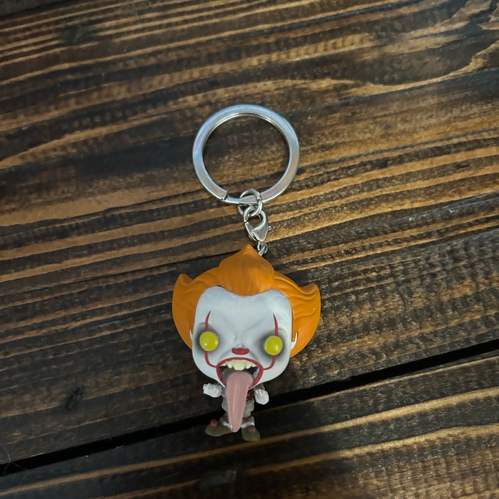 Small pennywise keychain